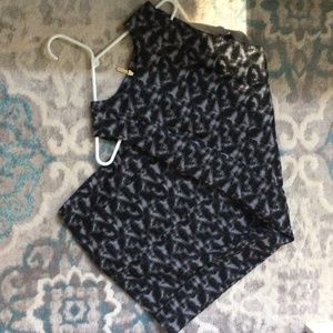 Size 8 Calvin Klein Black & White Patterned Shift Dress